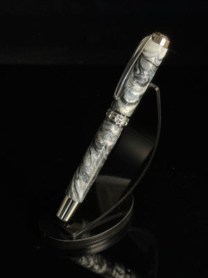 Argentite | Black Titanium Fountain Pen
