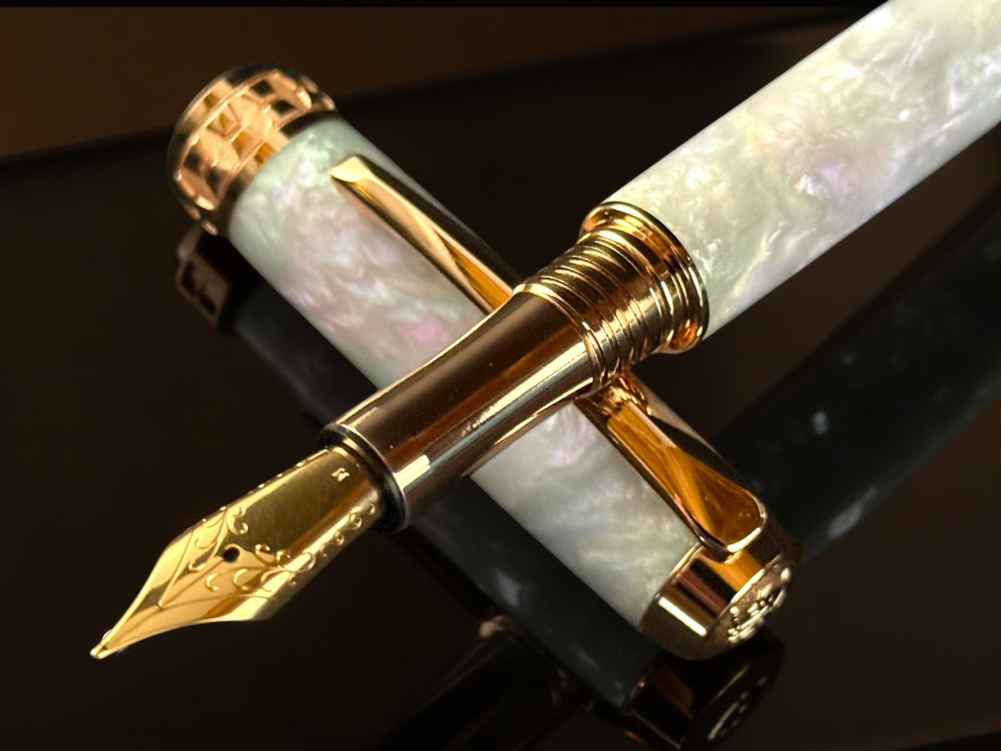 Highlander “Black Opal” | Red Gold Handcrafted Fountain Pen