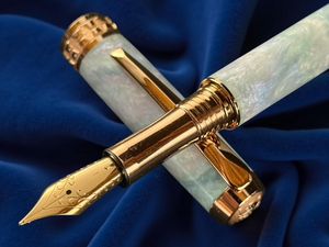 Sapphire Opal | Red Gold Fountain Pen | Highlander Collection