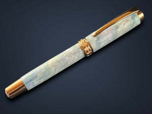 Sapphire Opal | Red Gold Fountain Pen | Highlander Collection
