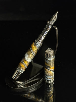 Obsidian Flame | Black Titanium Fountain Pen