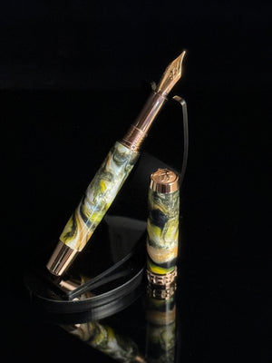 Victory March – Red Gold Fountain Pen | Handmade by Highlander