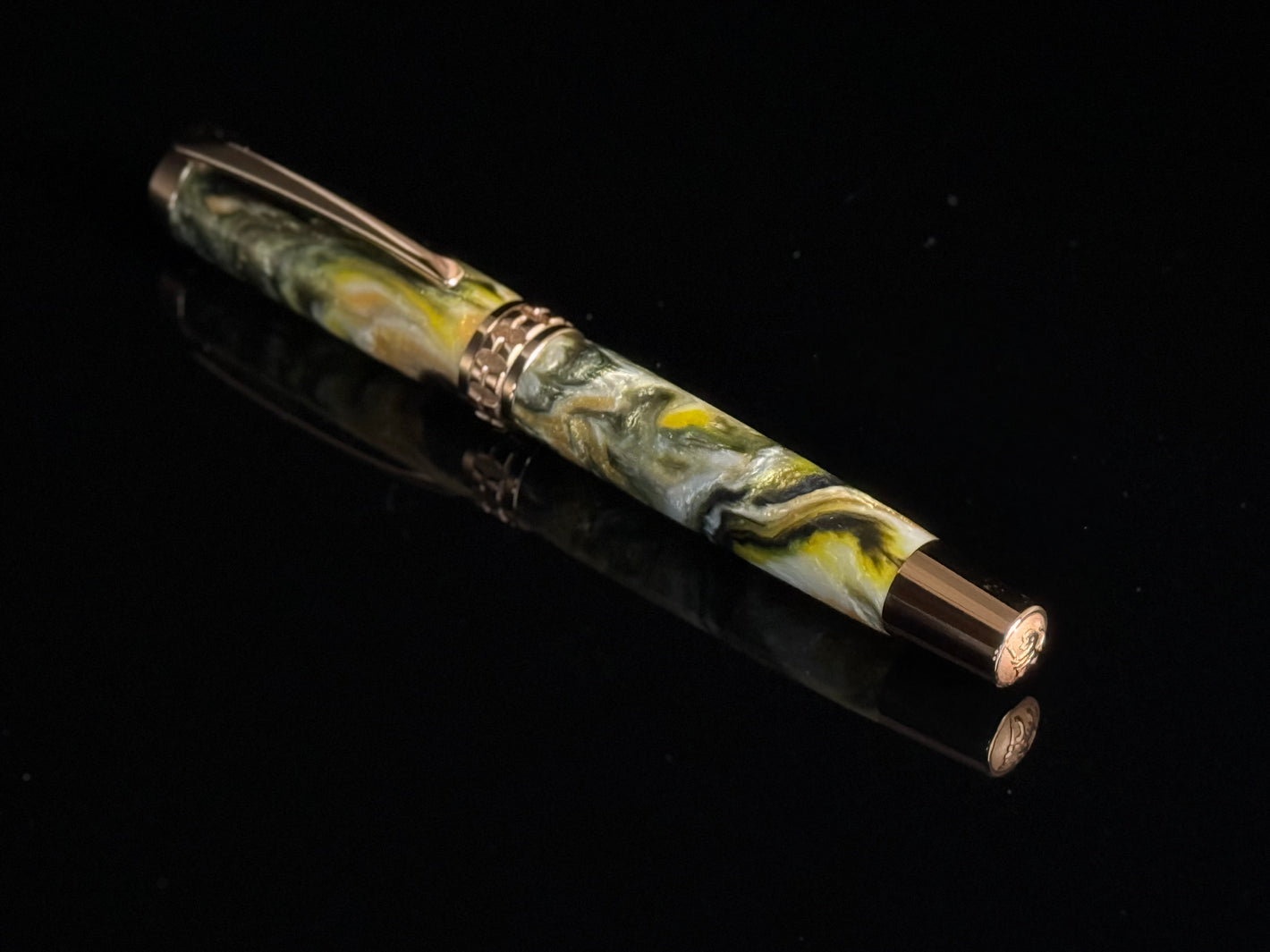 Victory March – Red Gold Fountain Pen | Handmade by Highlander