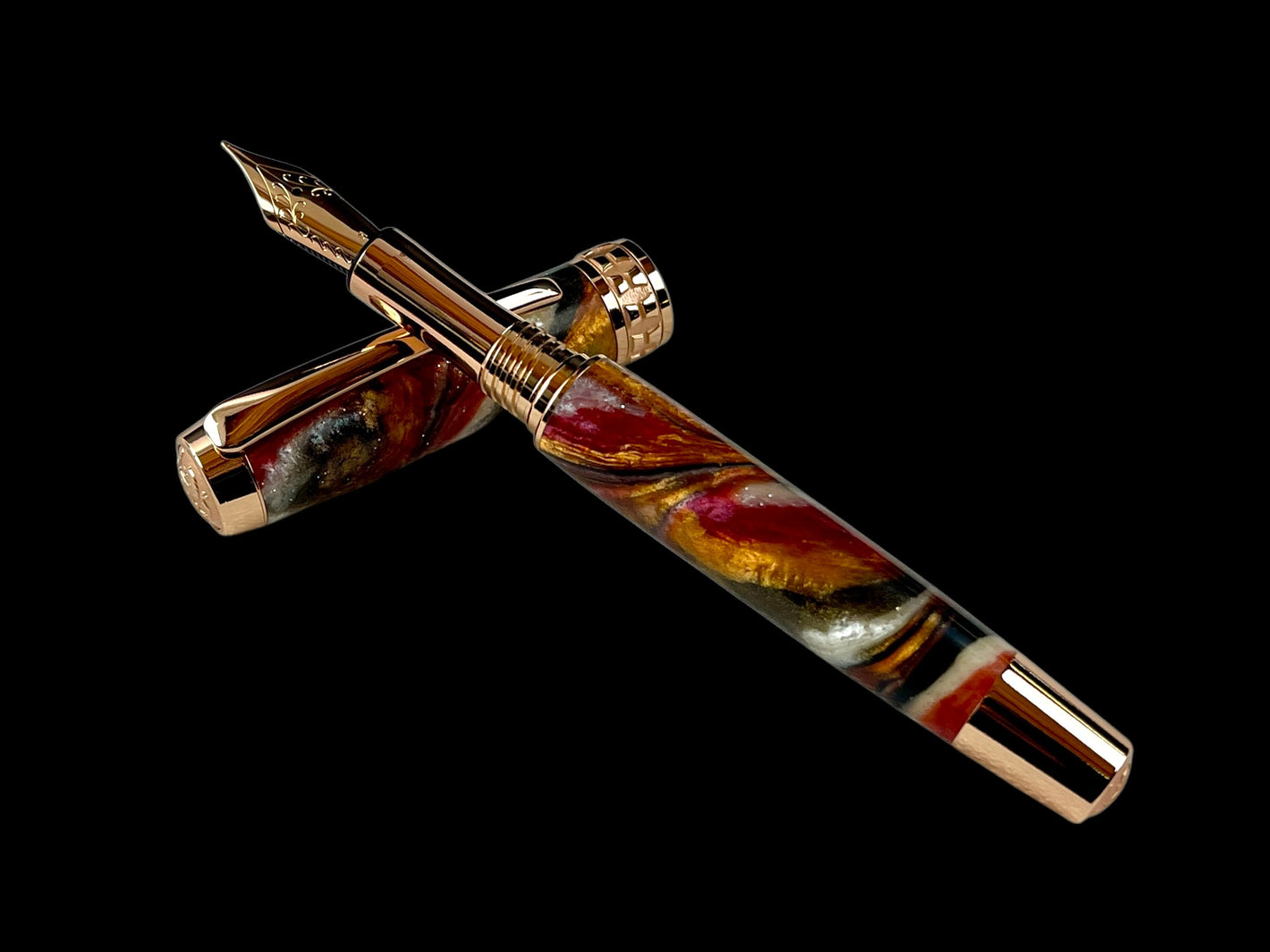“Bordeaux” Highlander Red Gold Fountain Pen [ML-FP-1212-01]