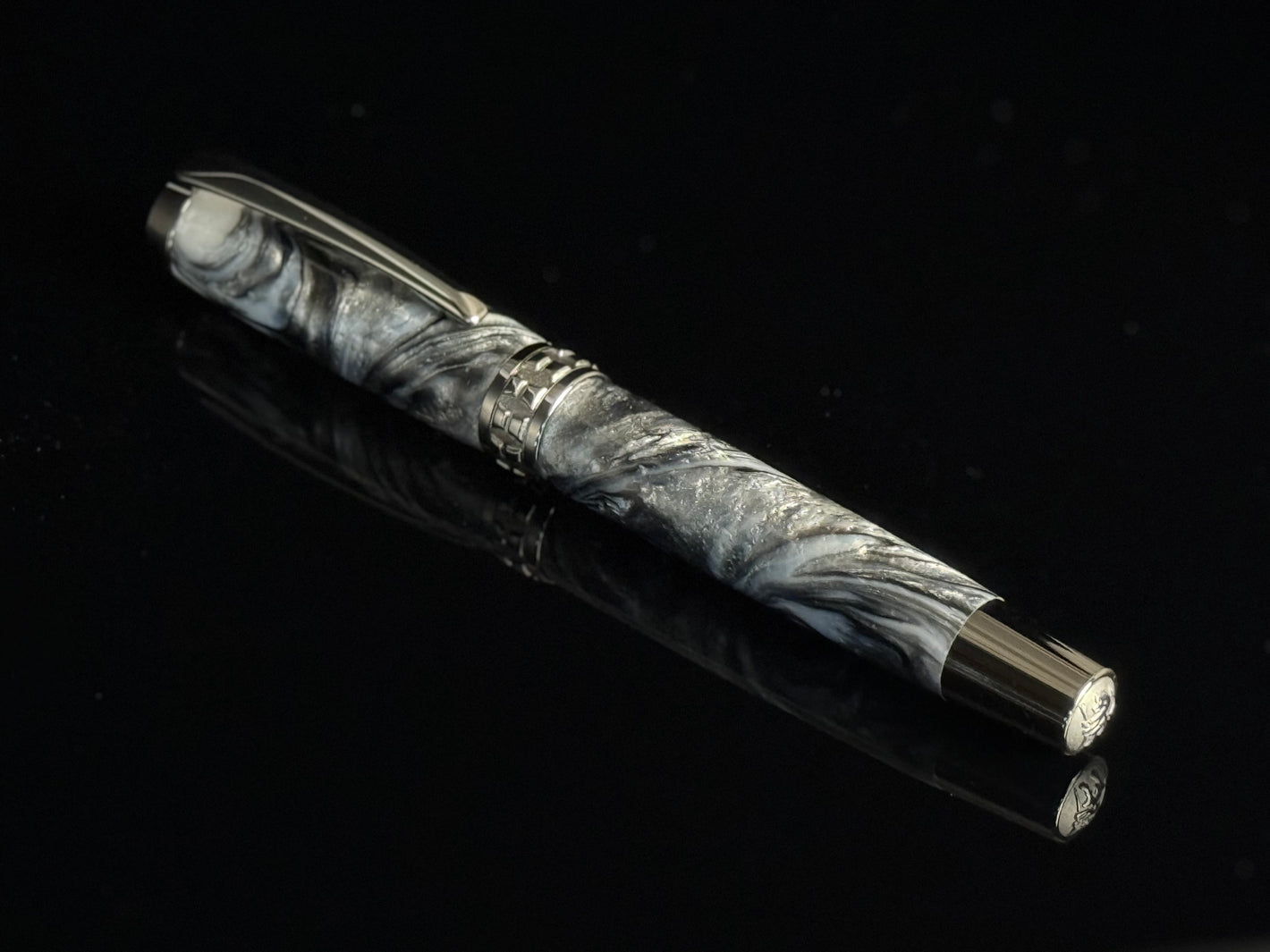 Argentite | Black Titanium Fountain Pen