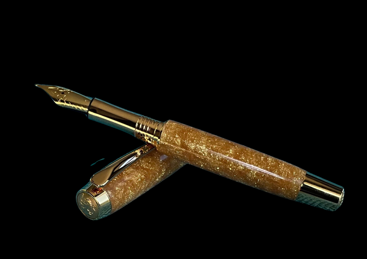 “Apollo”| Gold Fountain Pen | Highlander Collection